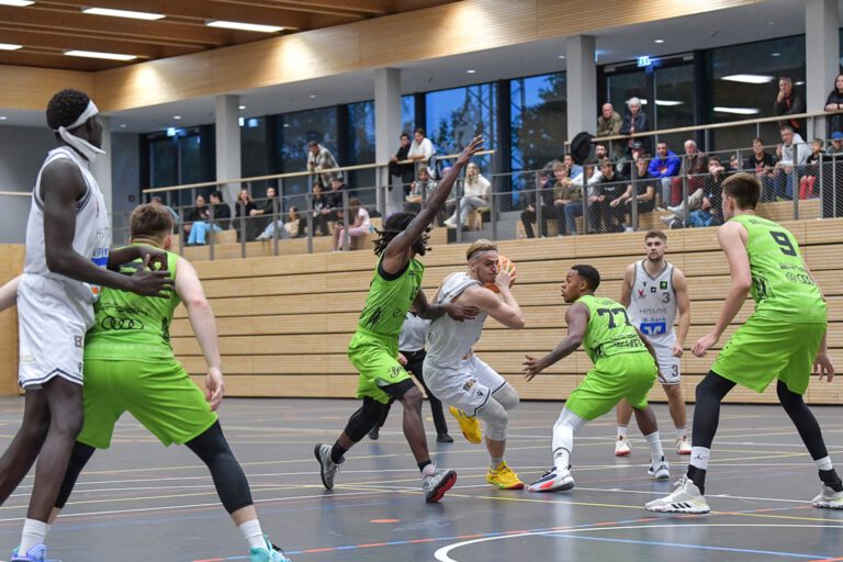 Kangaroos starten gegen Ludwigsburg das Abenteuer 2. Bundesliga