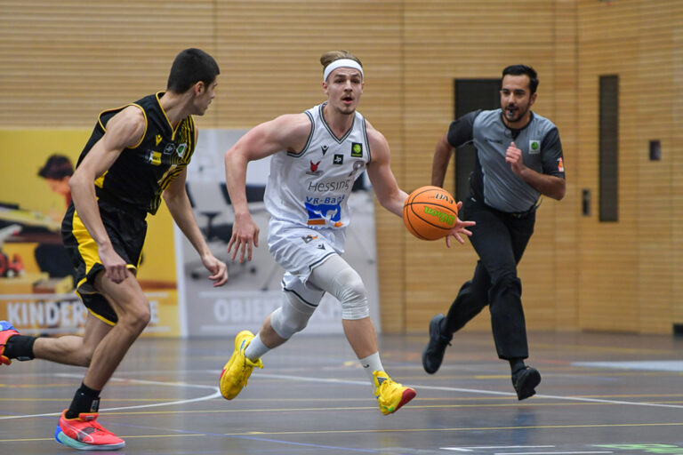 Kangaroos starten gegen Ludwigsburg erfolgreich in die 2. Liga