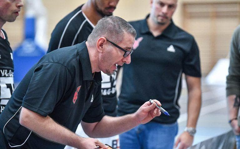 Kangaroos empfangen Hellenen München