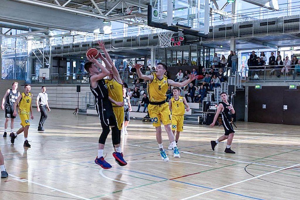JBBL kommt mächtig unter die Räder